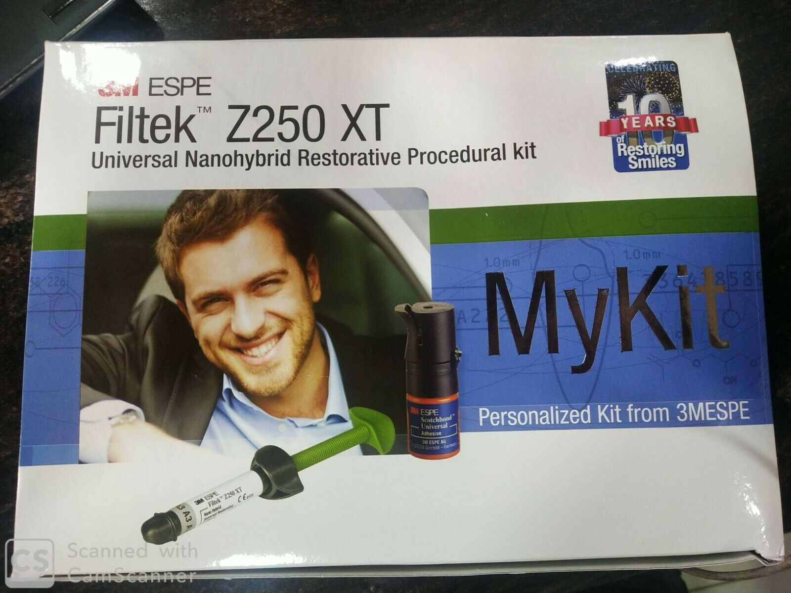 3M ESPE Z250 XT Composite Syringe 3.8g dental restorative material
