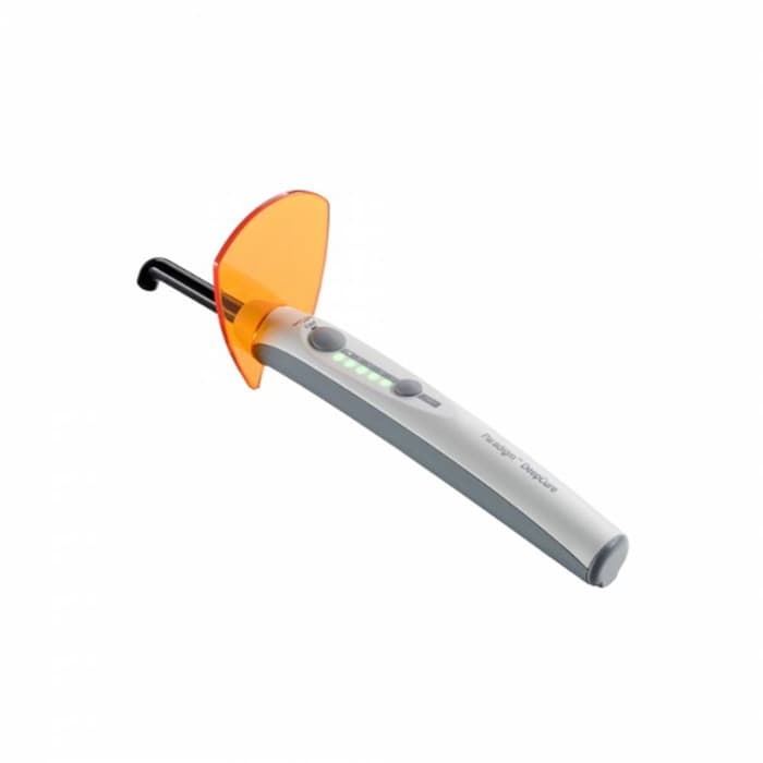 3M ESPE Elipar DeepCure-L Wireless LED Curing Light – angled view showing ergonomic handpiece design

