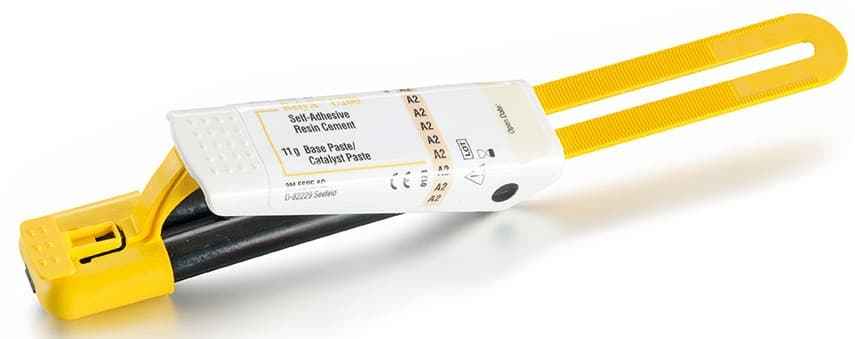 3M ESPE RelyX U200 Yellow Clicker Dispenser 11g – Self-Adhesive Resin Cement A2 Base Paste Catalyst Paste Top View

