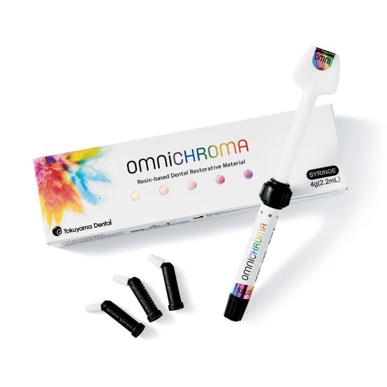 Tokuyama Dental Omnichroma 4g Syringe and PLT Kit – Single Shade Universal Composite for All Tooth Shades, Resin-Based Restorative Material
