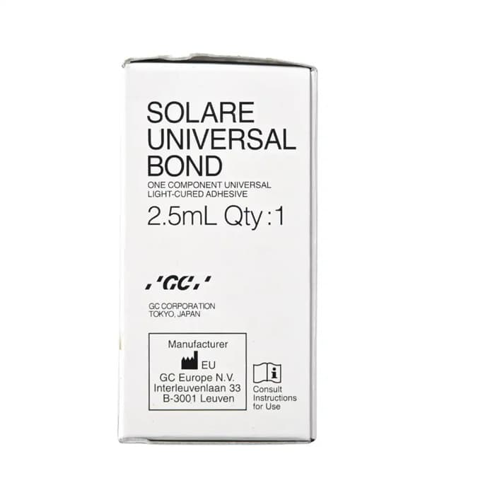 GC Solare Bond Universal adhesive application on tooth surface